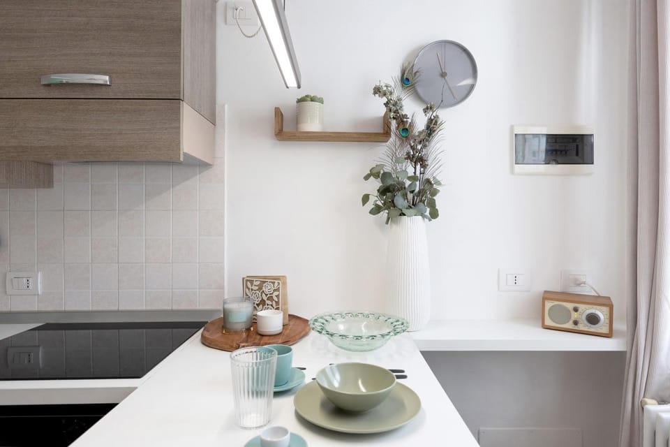Property building, Kitchen or kitchenette, Living room