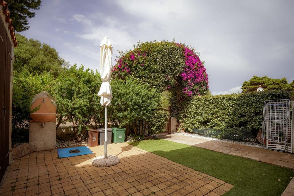 Paola House Via Romagna Apartment in Santa Teresa Gallura