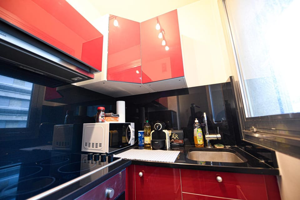 Studio de luxe les champs Élysées Paris Apartment in Paris