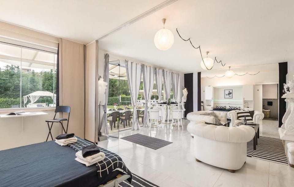 Homart optical swite House in Rome