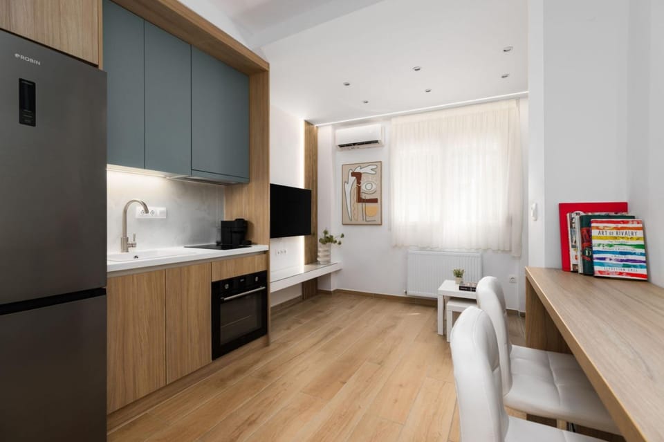Living room, Dining area, kitchen