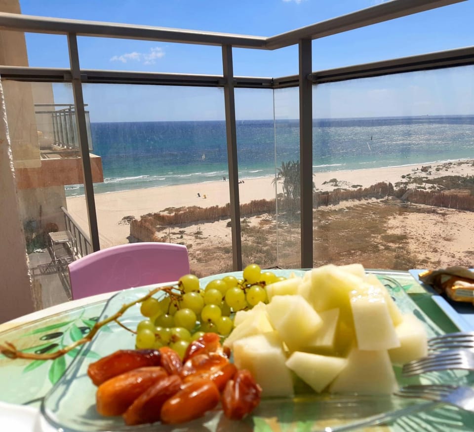 Beach, Sea view, Lunch