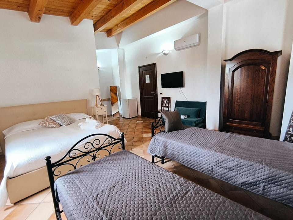 Avola Opera House Bed and Breakfast in Avola