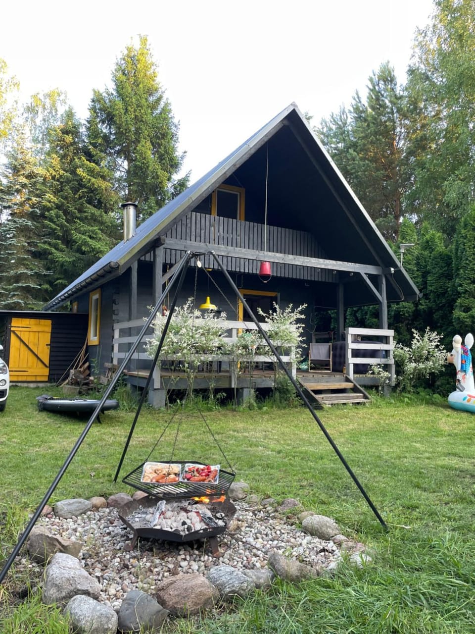 Property building, Day, Natural landscape, BBQ facilities, Garden, Garden view