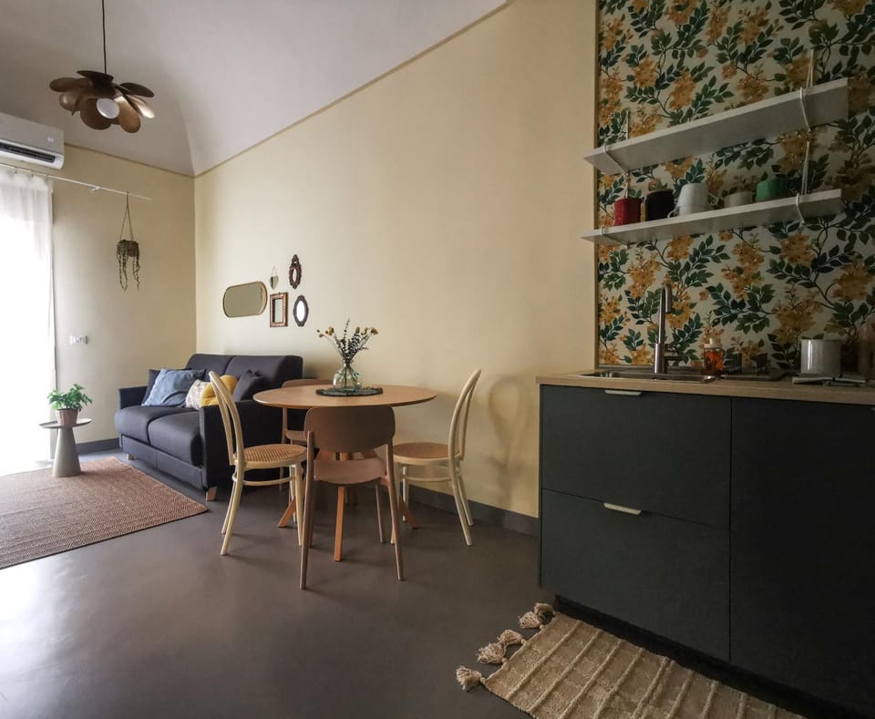 Living room, fireplace