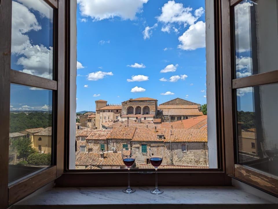 View (from property/room), Living room, Seating area