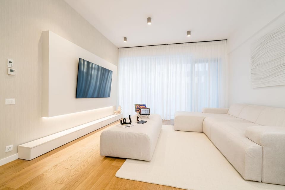 TV and multimedia, Living room, Seating area