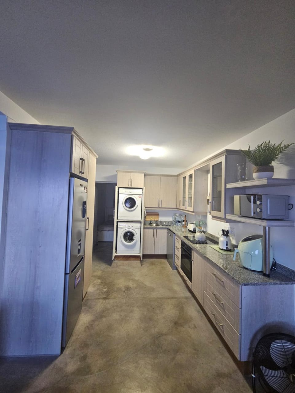 Ogwini Onbeperk Nr2 Apartment in Margate
