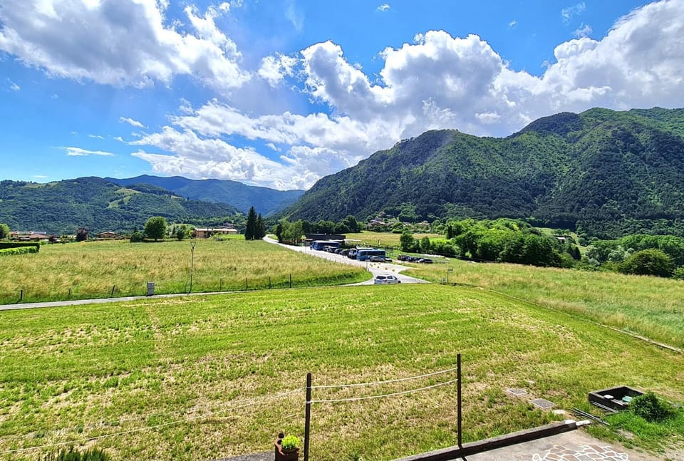 Nearby landmark, Natural landscape, View (from property/room), Mountain view