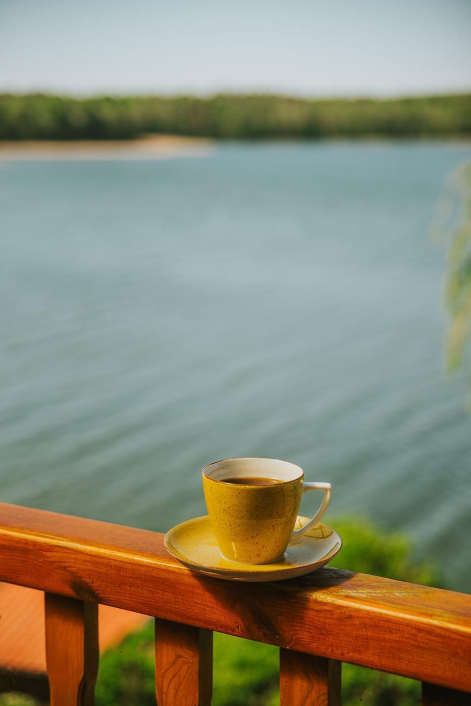 Day, Lake view