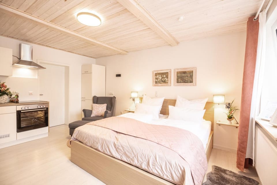 Living room, Bedroom