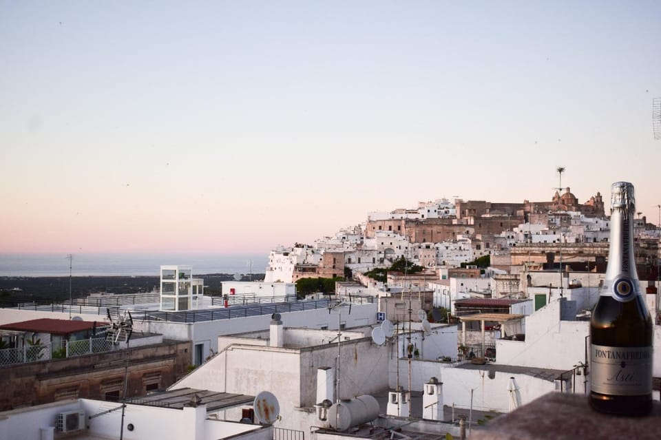 Property building, Day, Natural landscape, Bird's eye view, City view, Sea view