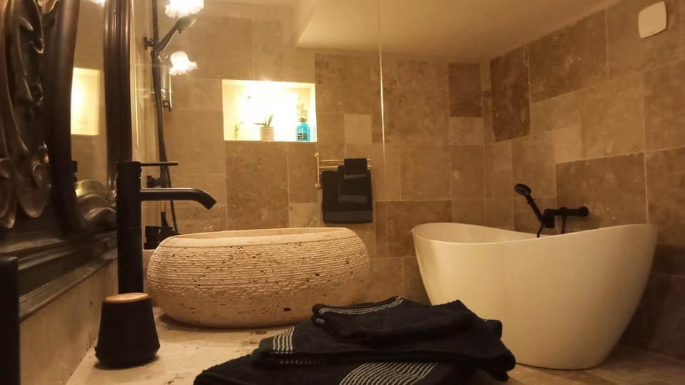 "Chez Gwenaël et Valéry fr" 70m2 Option Jacuzzi à payer sur place en supplément Apartment in Sorgues