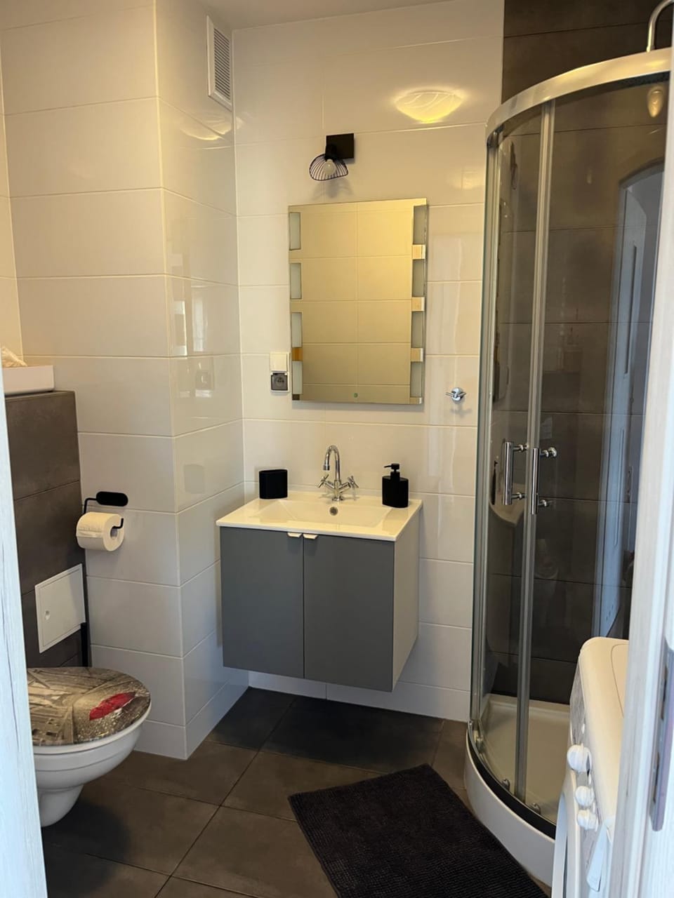 Studio Green Apartment in Lower Silesian Voivodeship