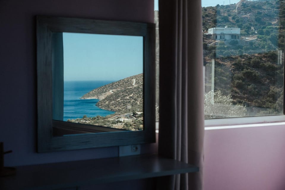 Day, Natural landscape, Mountain view, Sea view