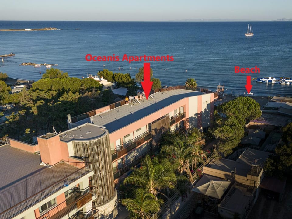 Property building, Natural landscape, Bird's eye view