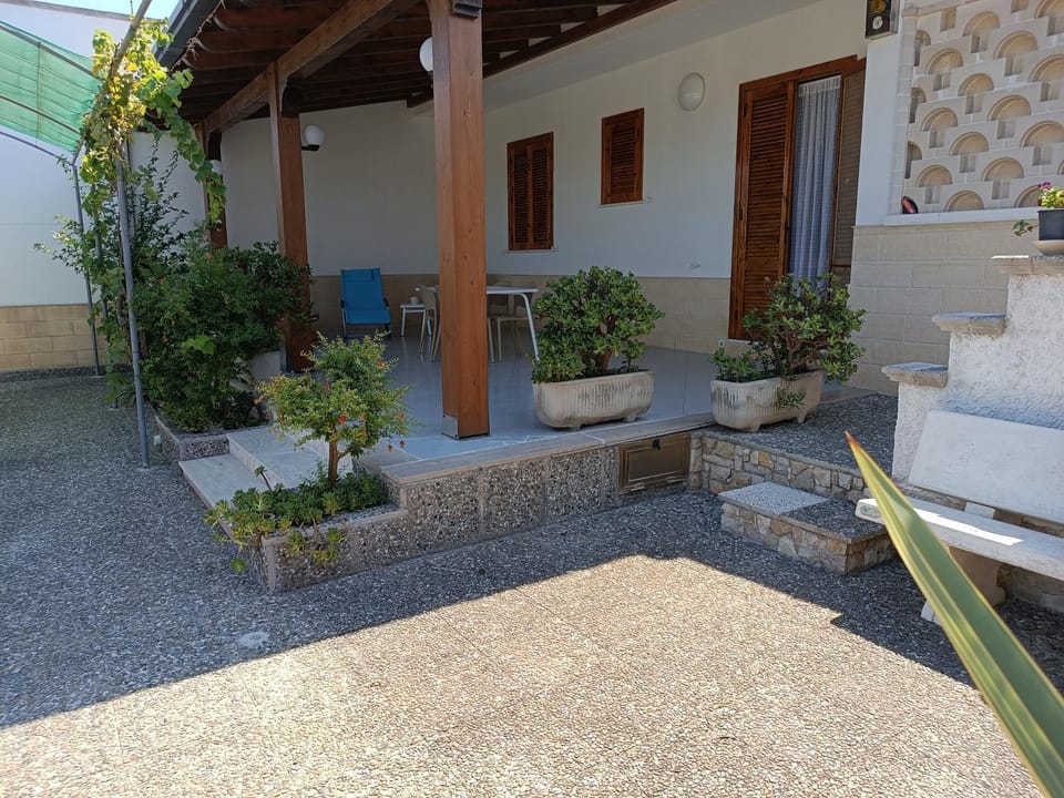 Property building, Garden, Garden view