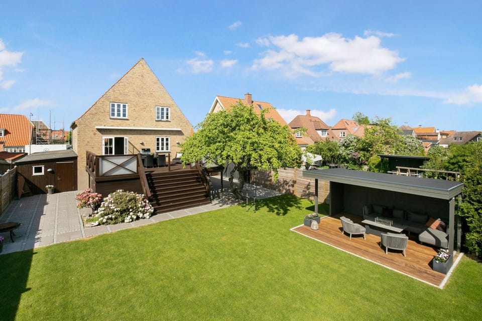 Property building, Garden, Other