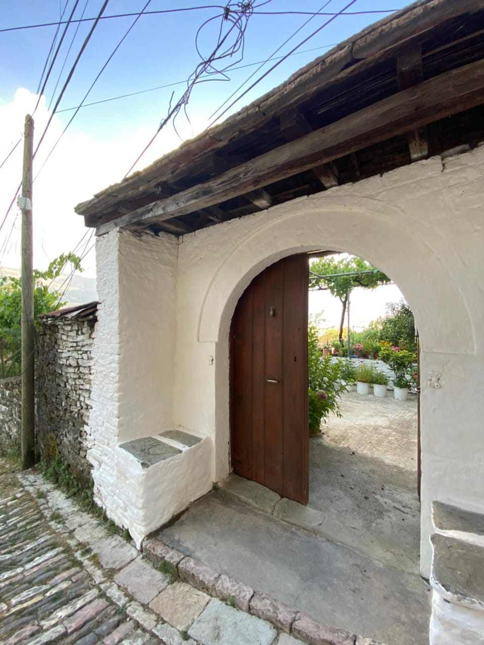 Property building, Day
