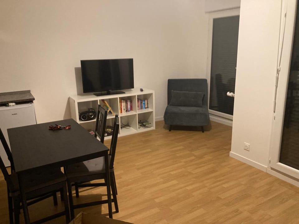 Agréable T 2 à Evry Courcouronnes Apartment in Île-de-France