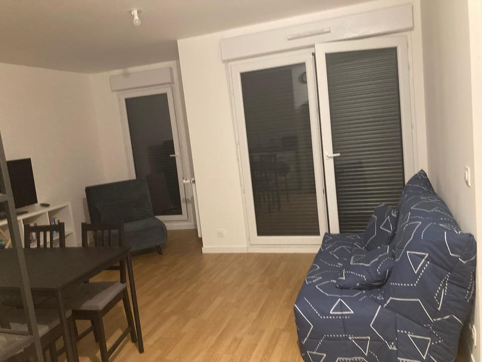 Agréable T 2 à Evry Courcouronnes Apartment in Île-de-France
