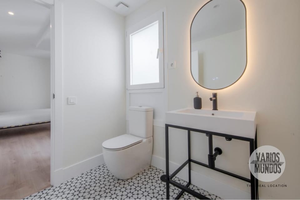 Shower, Bathroom, towels