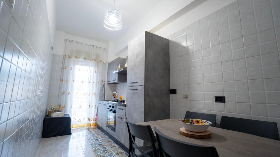Kitchen or kitchenette, Communal kitchen, kitchen, kitchen