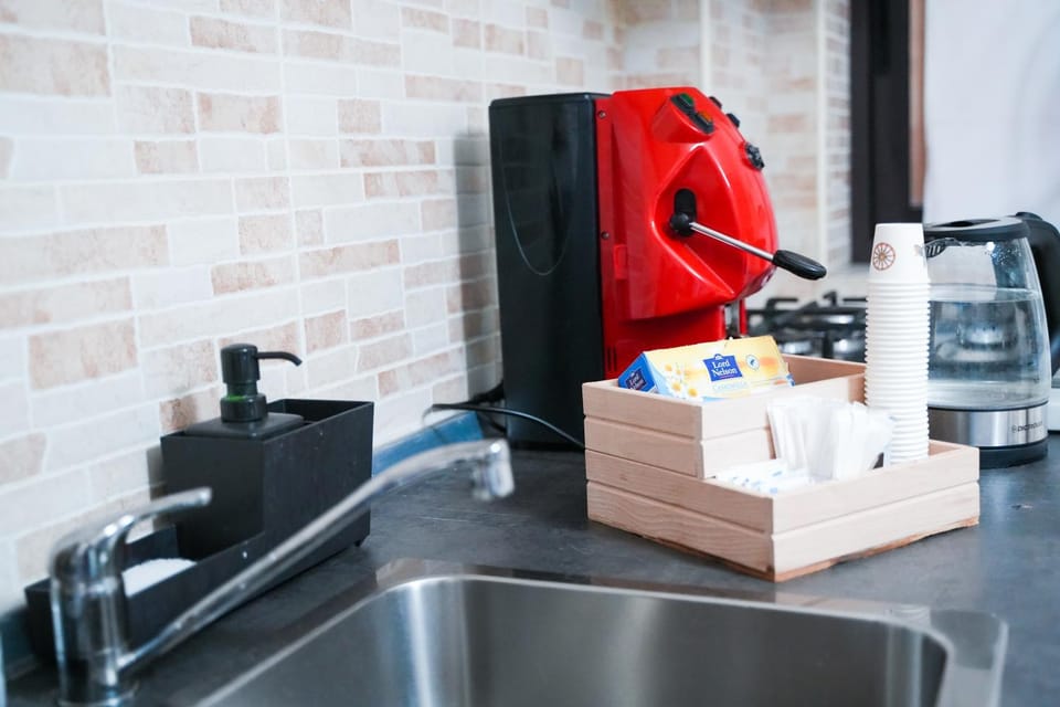 Coffee/tea facilities, Kitchen or kitchenette
