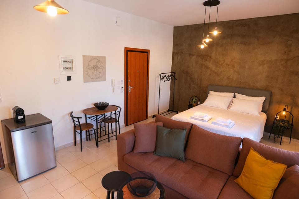 Gardens of Babylon by Heaven's Hall Apartment in Alexandroupoli