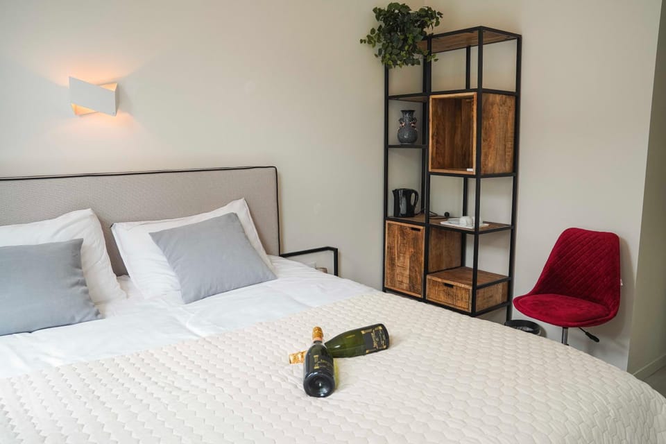 Bed, Coffee/tea facilities