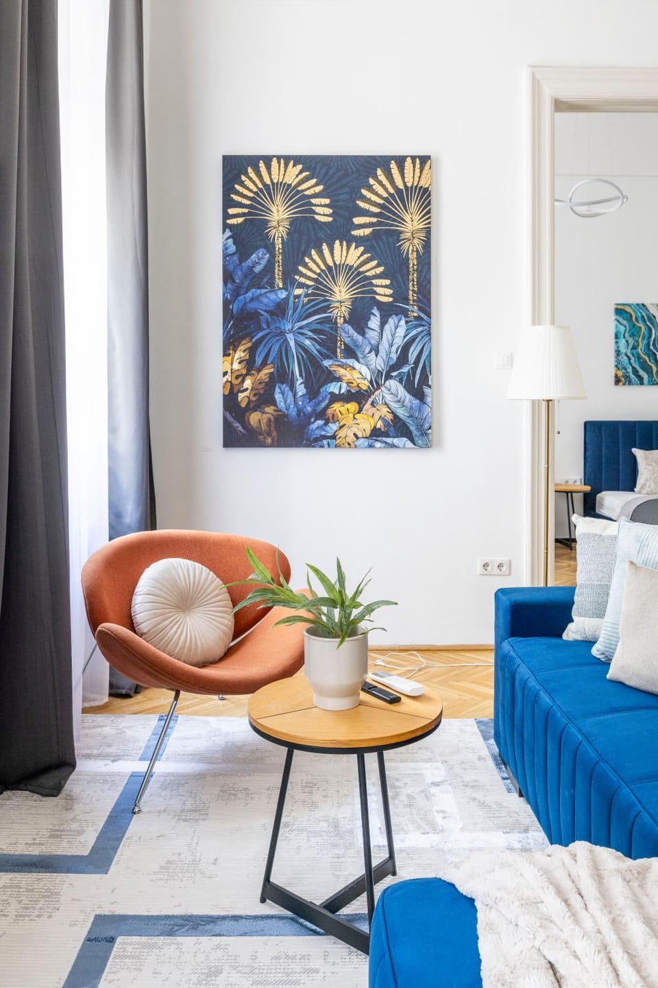 Living room, Decorative detail, Seating area
