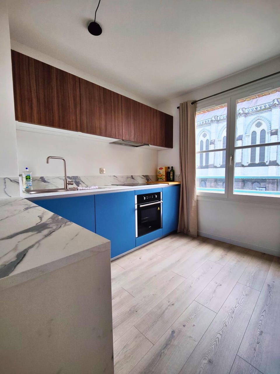 Day, Kitchen or kitchenette, Living room, oven, stove, kitchen, kitchen