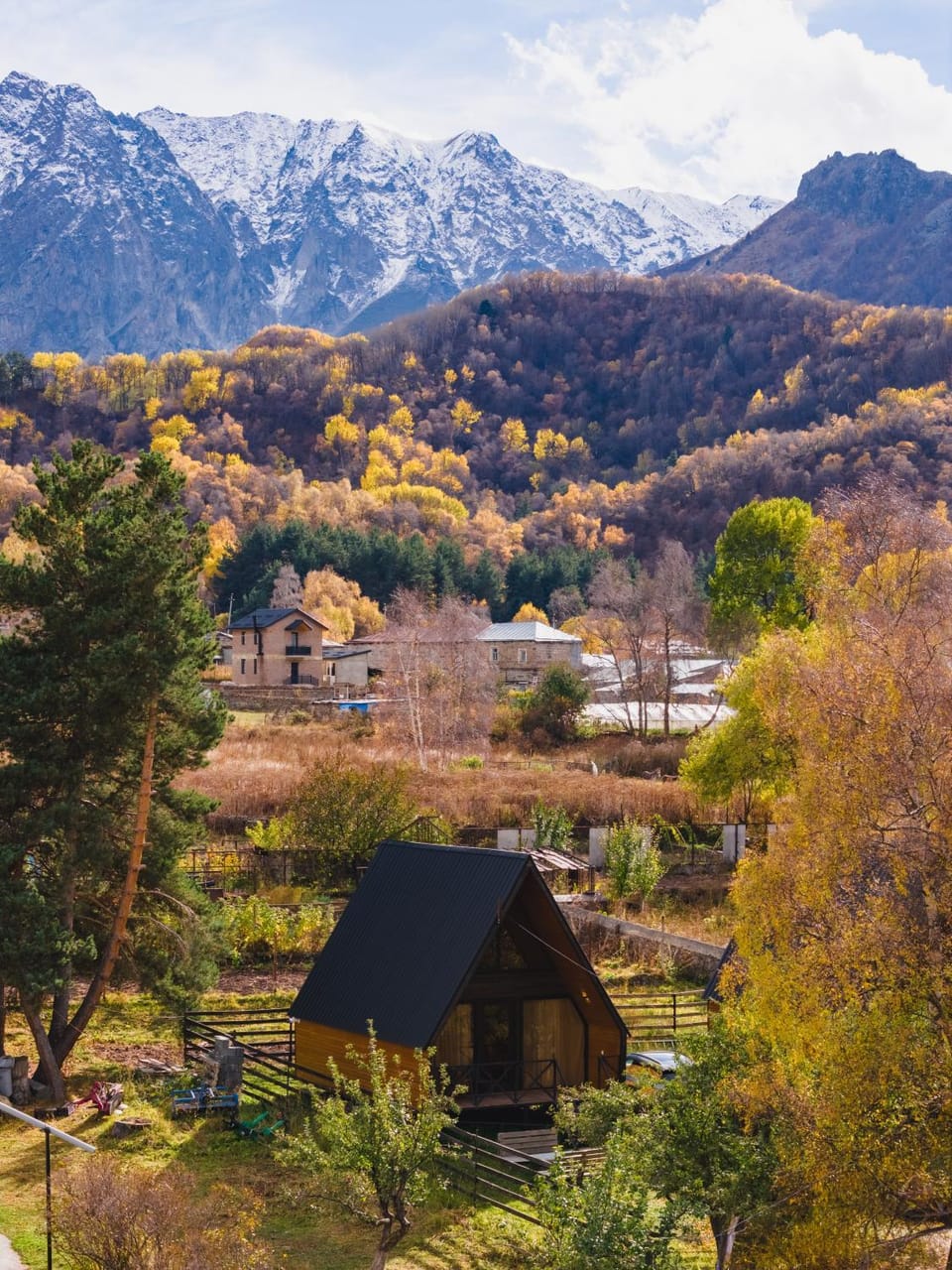 Nearby landmark, Day, Natural landscape, Mountain view