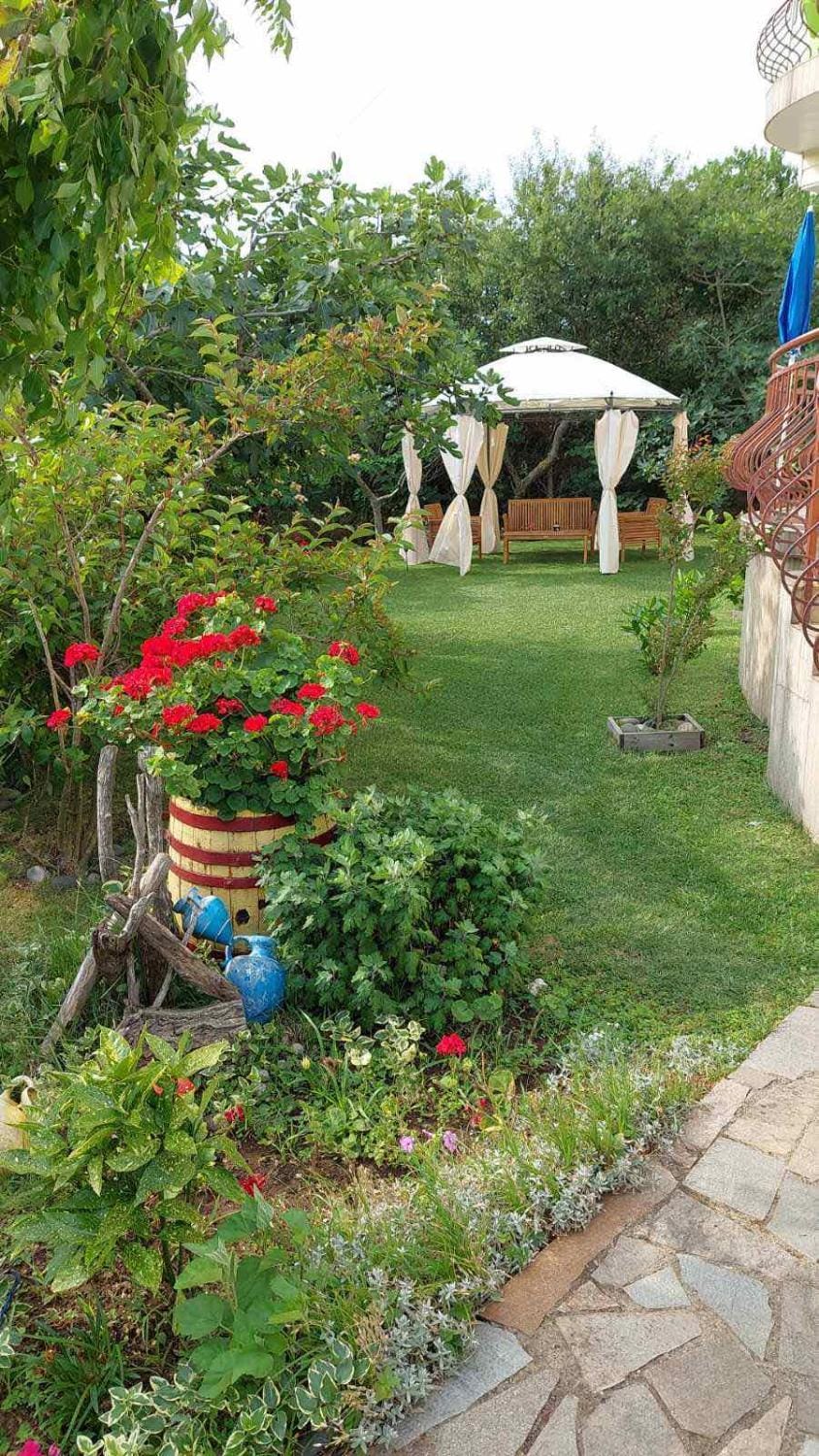 Къща за Гости "Прохлада" Bed and Breakfast in Burgas Province