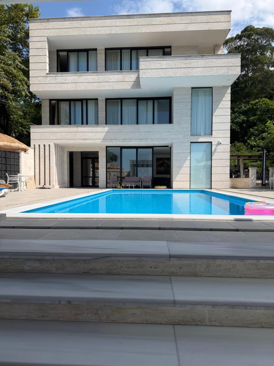 Villa Sunlight Apartment hotel in Batumi