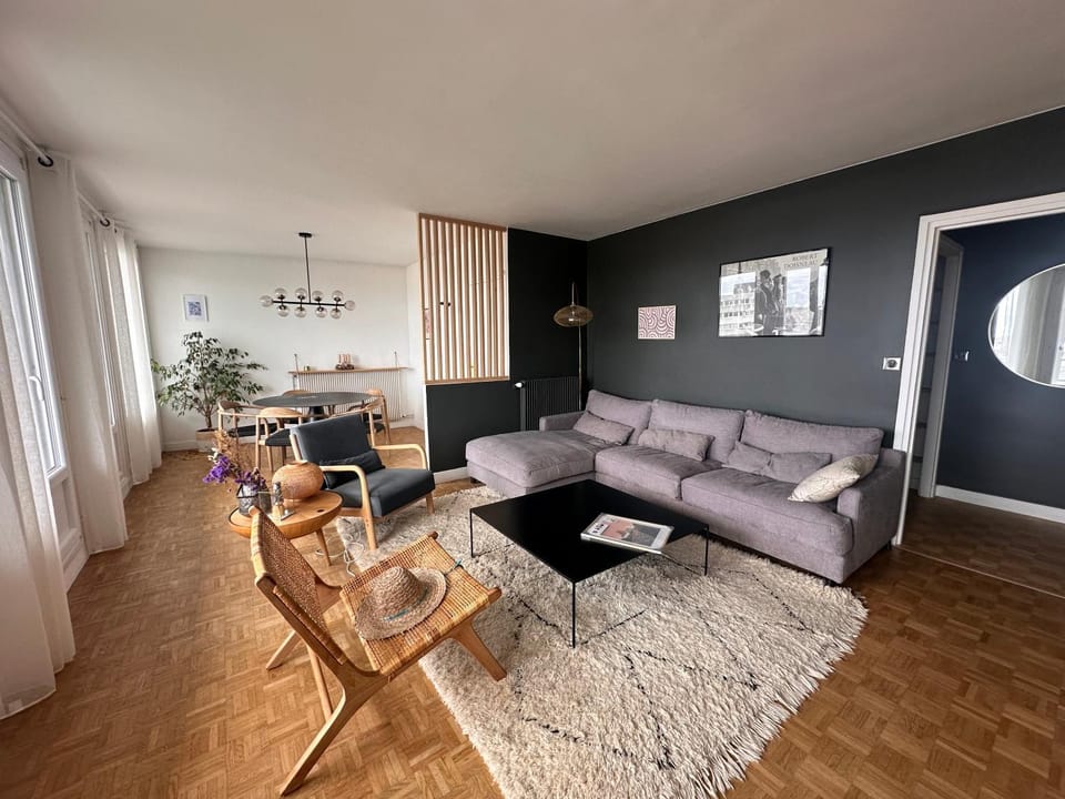 Living room, Seating area, Dining area