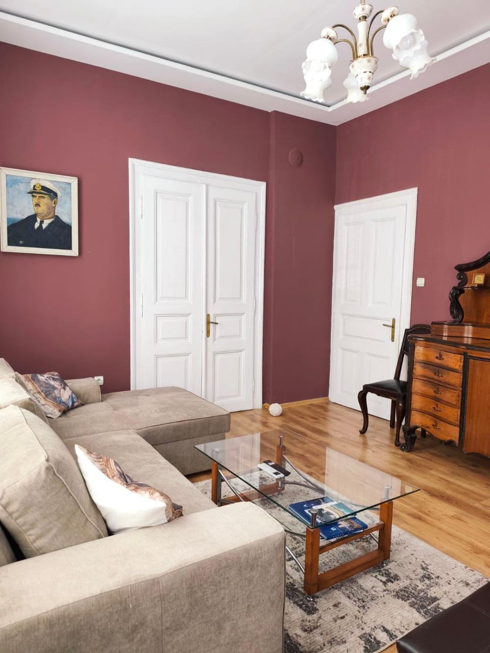 Living room, Seating area