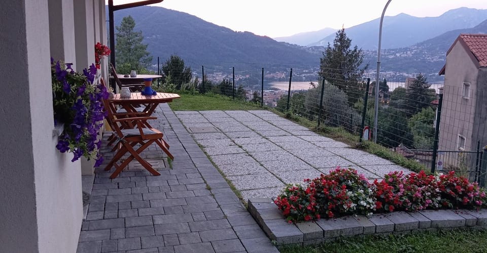 View (from property/room), View (from property/room), Balcony/Terrace, Balcony/Terrace, Lake view, Lake view