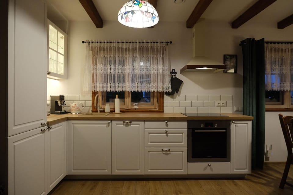 Kitchen or kitchenette, dishwasher, pet friendly, stove