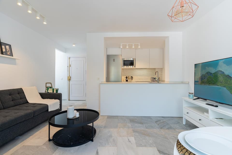 Blonzu Madagascar Apartment in Benalmadena