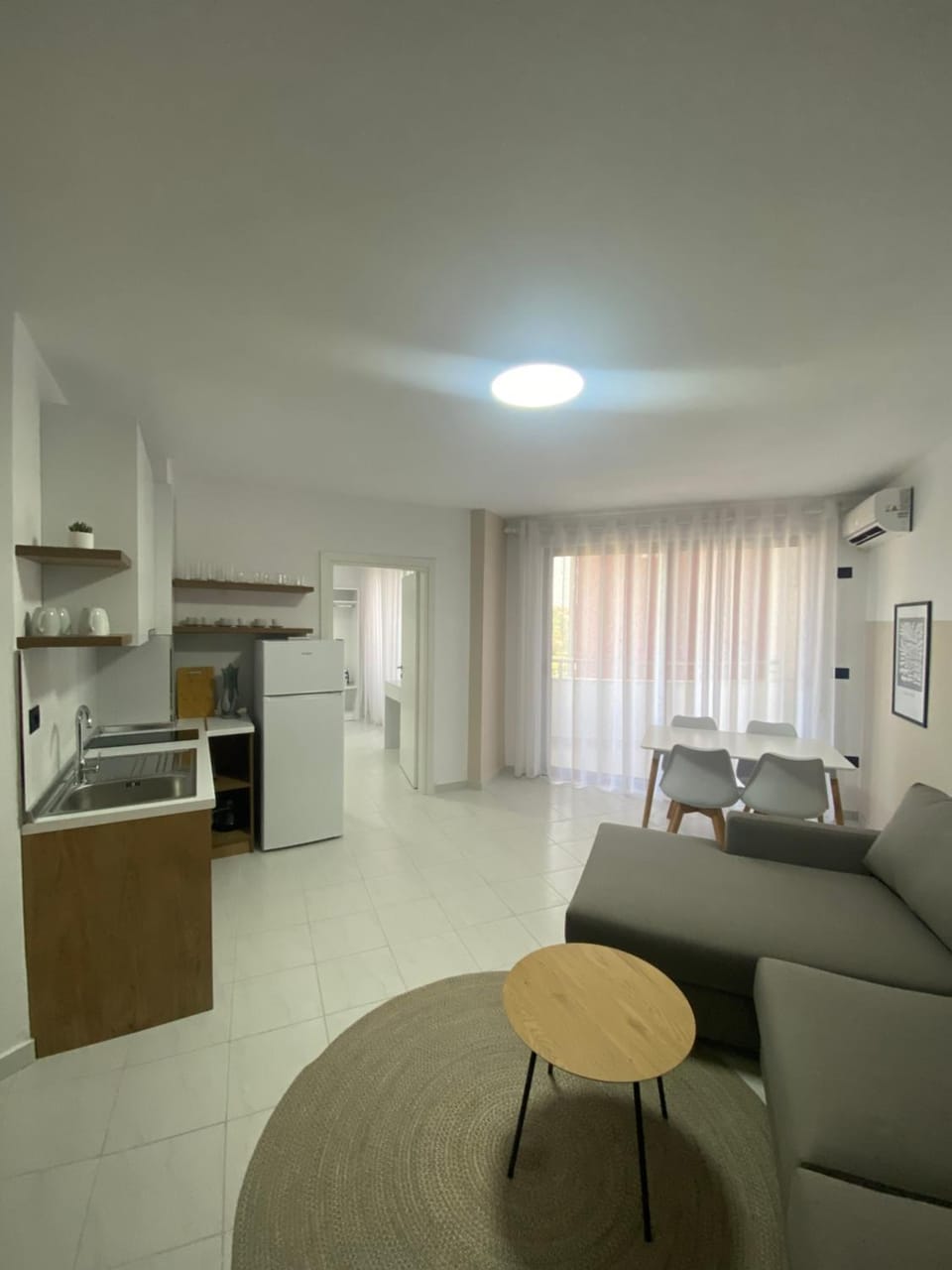 Lulu Suites - Gray Apartment in Tirana County, Albania