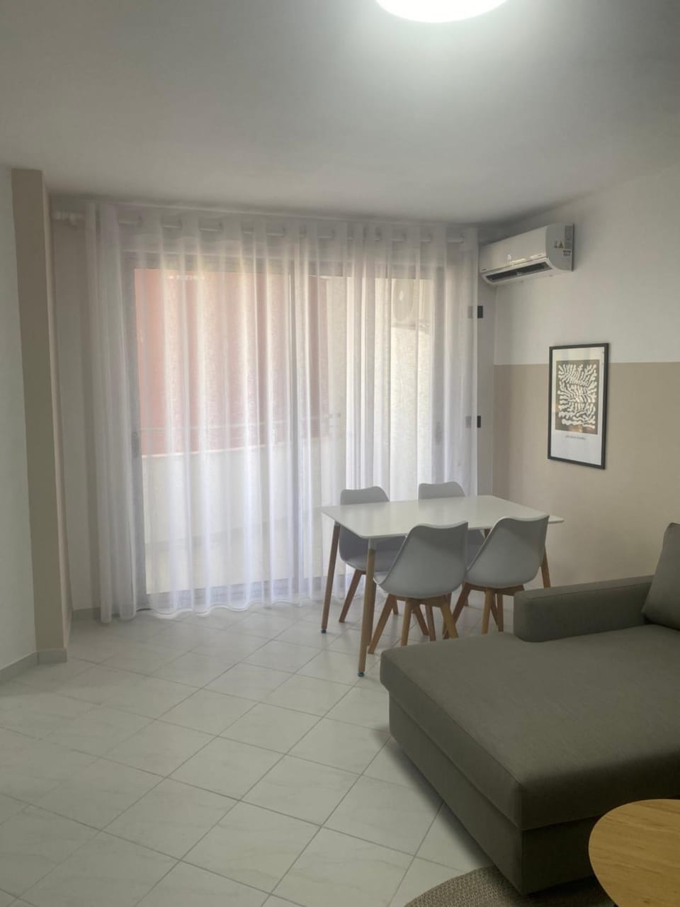 Lulu Suites - Gray Apartment in Tirana County, Albania