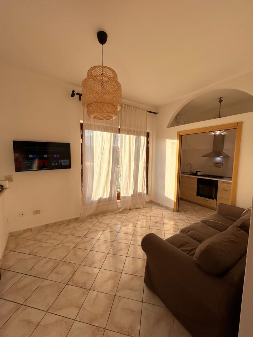 Communal lounge/ TV room, TV and multimedia, Living room