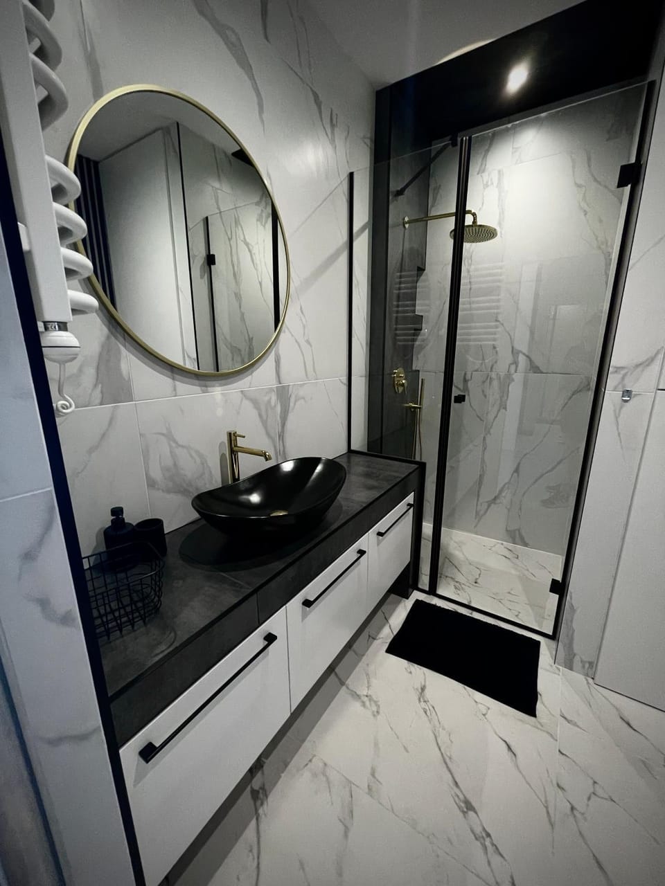 Shower, Bathroom