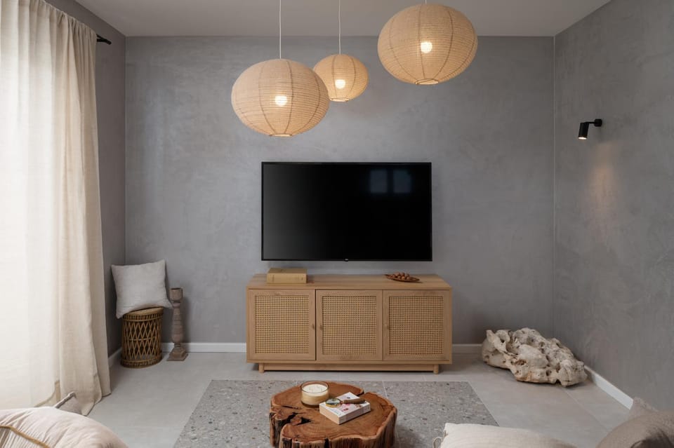 TV and multimedia, Living room