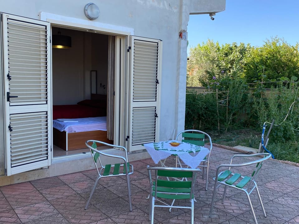 Property building, Patio, Day, Garden, View (from property/room), Dining area, Garden view