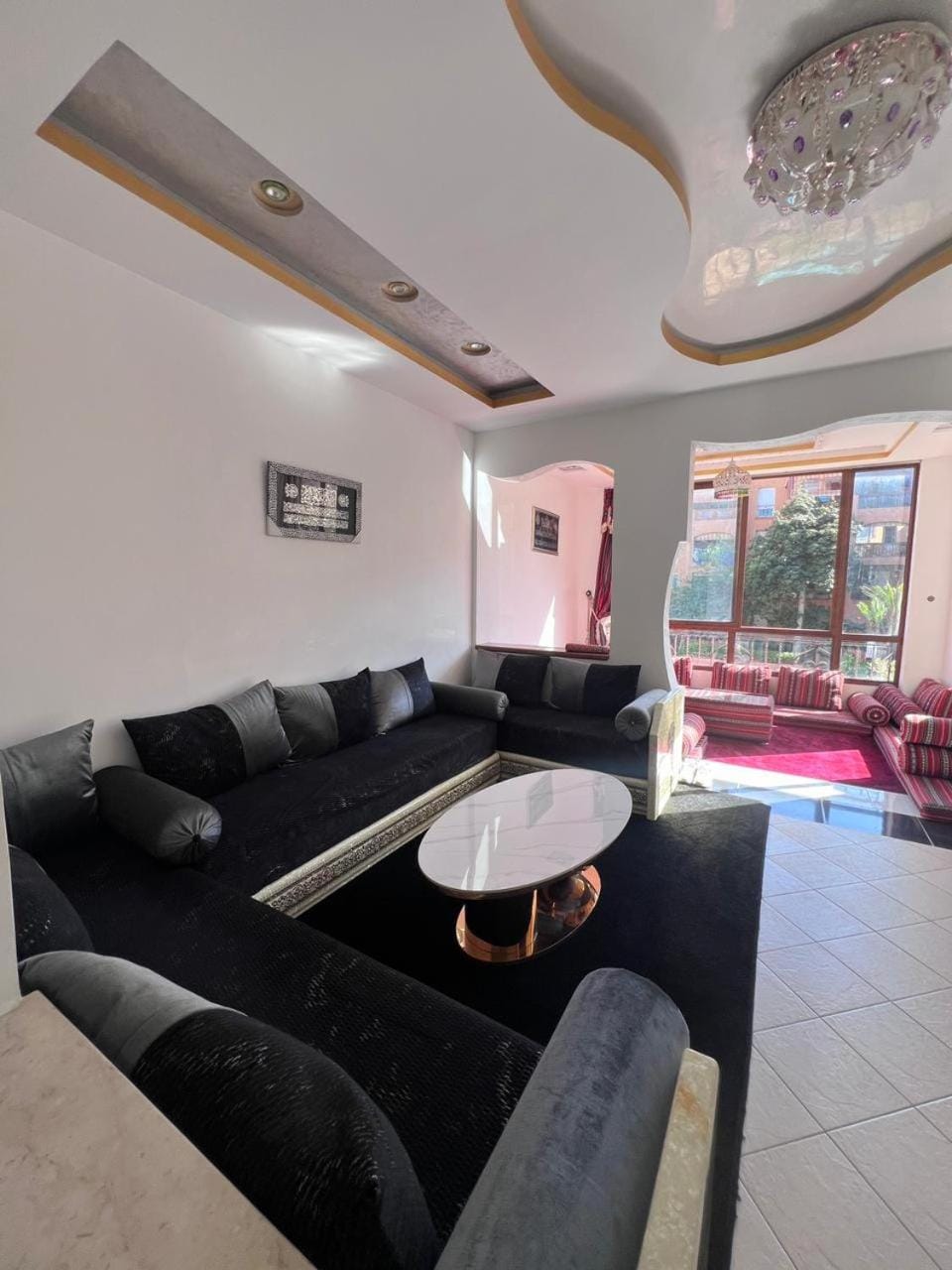 Living room, Seating area