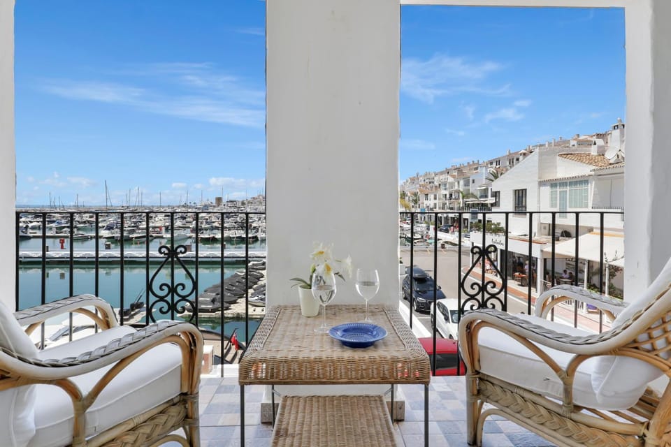 Amazing view of Puerto Banus Apartment in Marbella