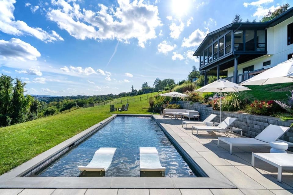 Hudson House House in Hudson Valley