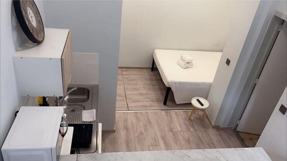 TV and multimedia, Kitchen or kitchenette